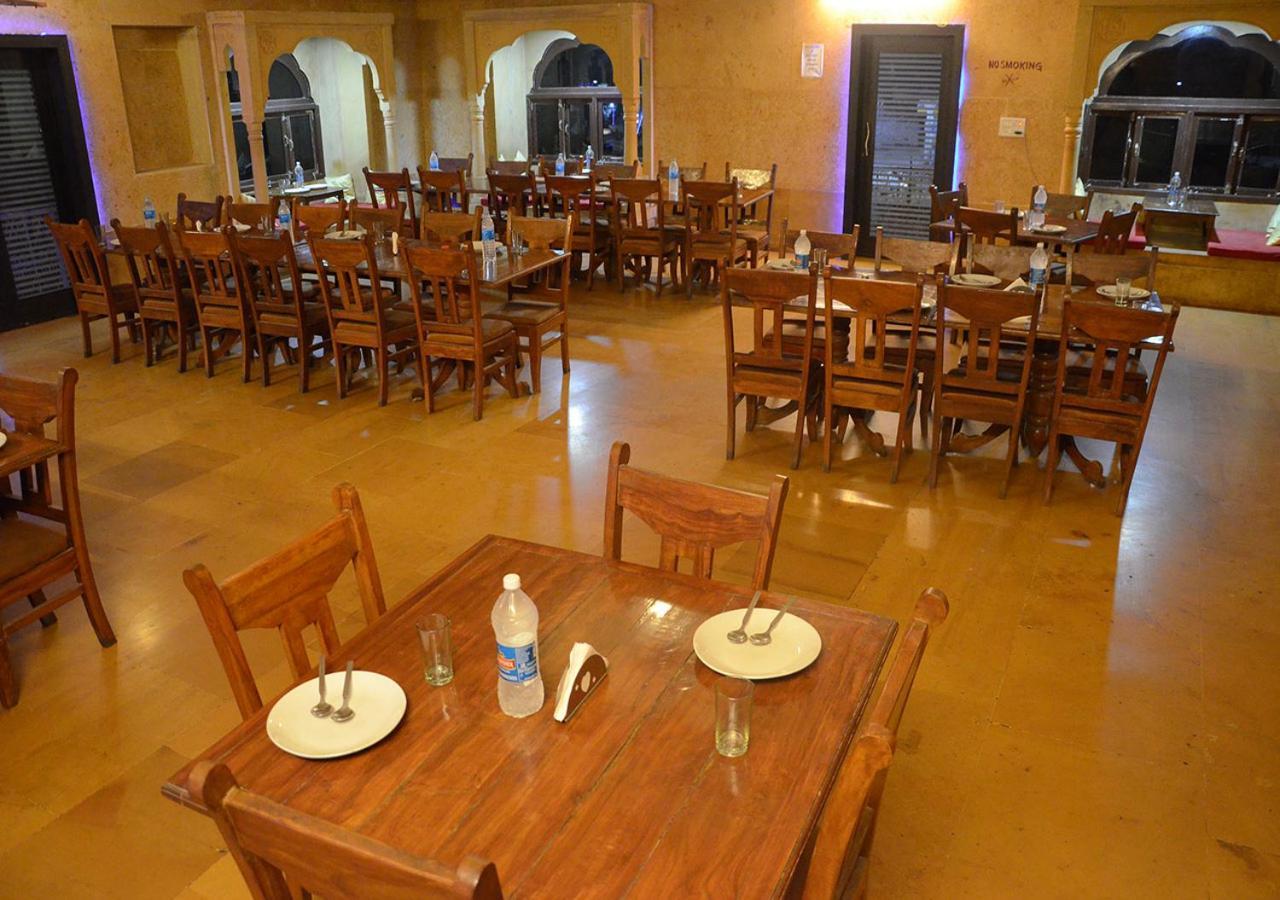 Hotel Prince-Near Jaisalmer Fort Exterior photo