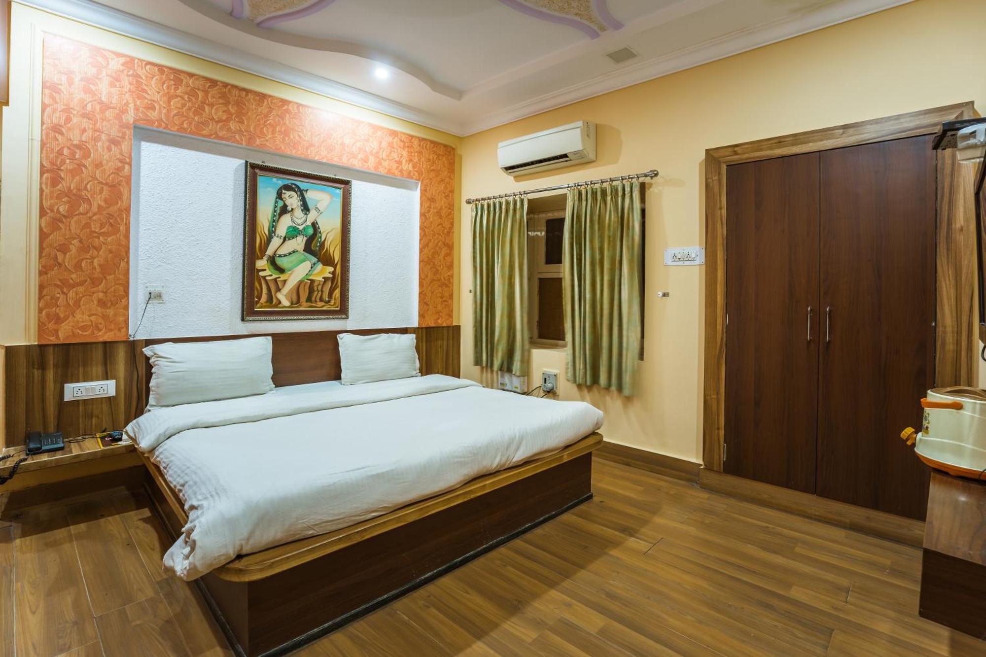 Hotel Prince-Near Jaisalmer Fort Exterior photo