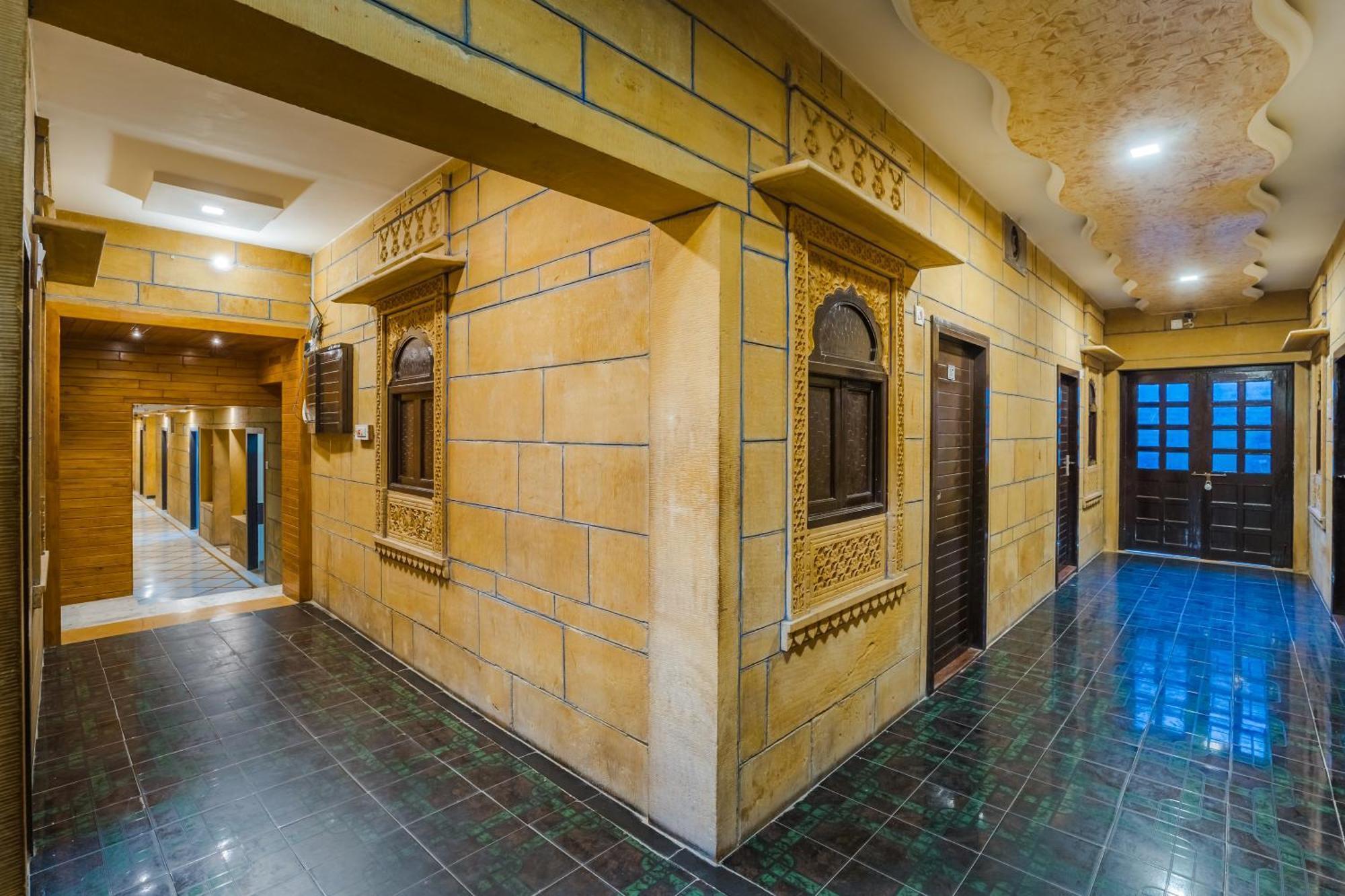 Hotel Prince-Near Jaisalmer Fort Exterior photo