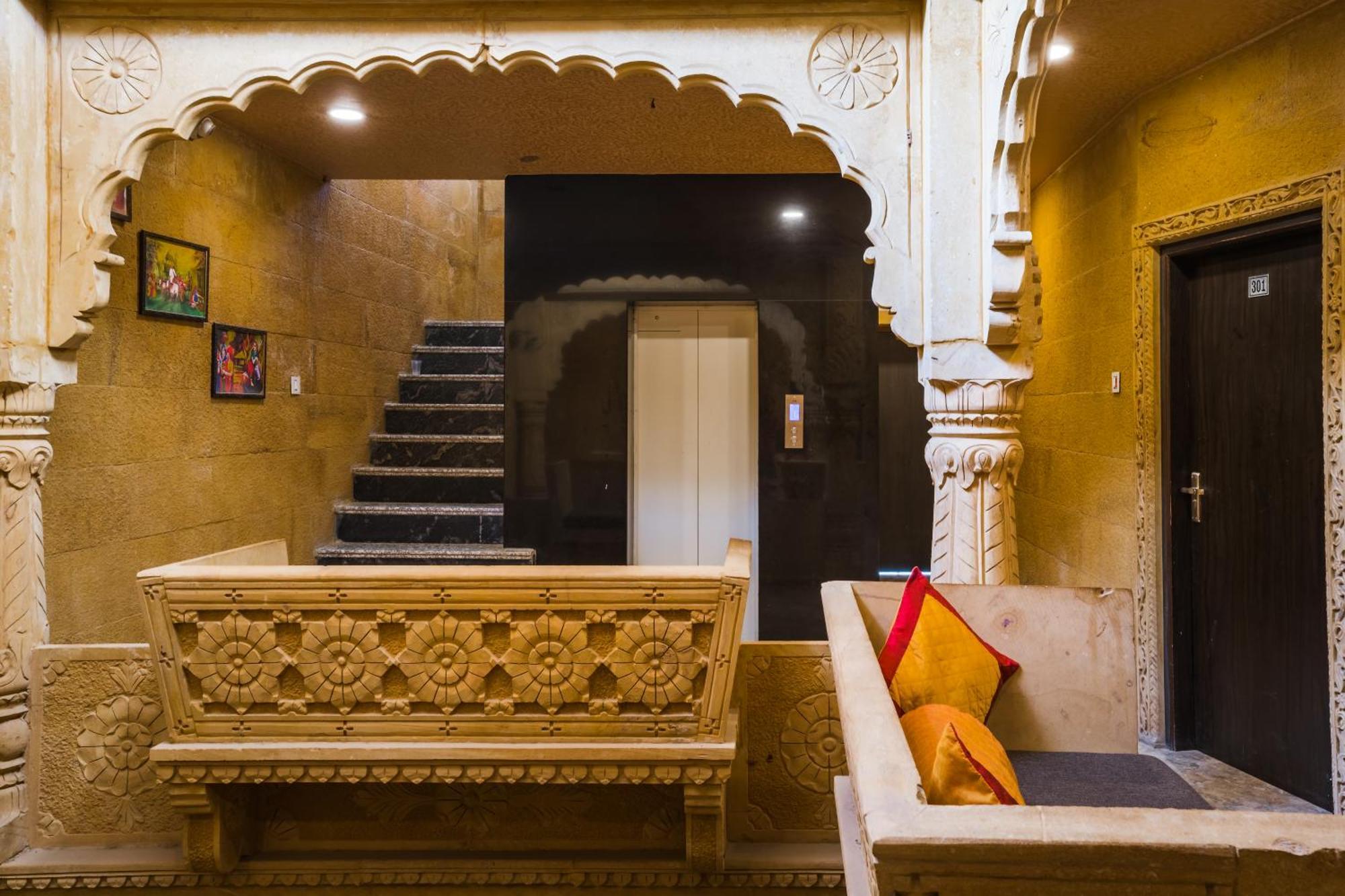 Hotel Prince-Near Jaisalmer Fort Exterior photo