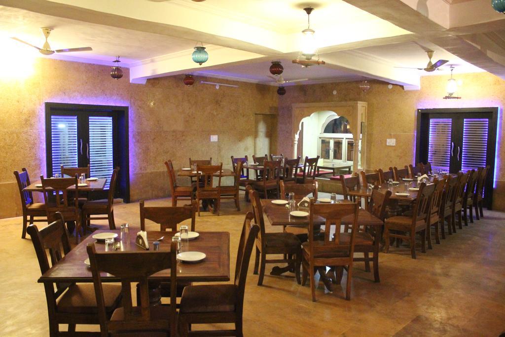 Hotel Prince-Near Jaisalmer Fort Exterior photo